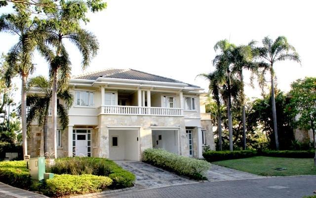 סוראבאיה Ciputra Golf, Club & Hotel חדר תמונה
